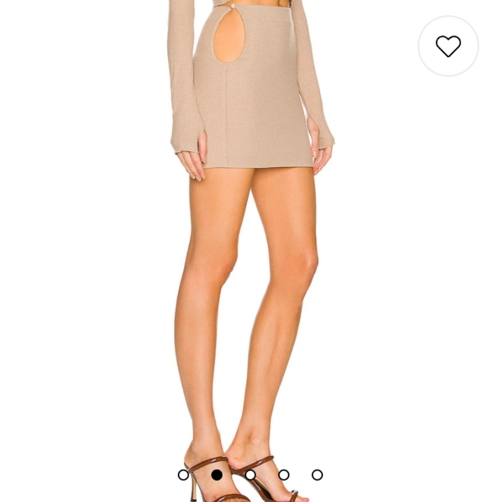 H:ours Camel mini skirt